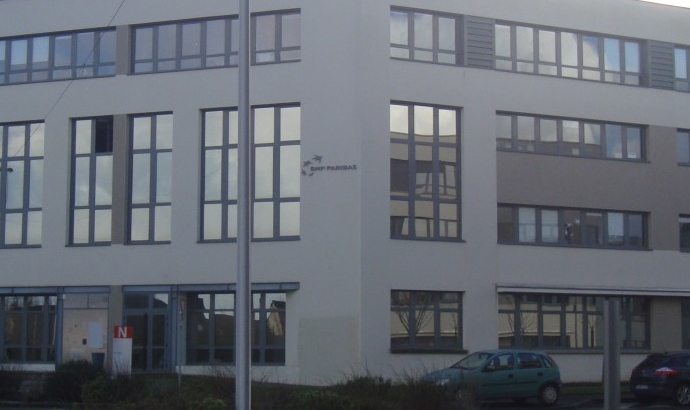 Vue de l'immeuble de bureaux